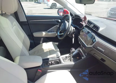 2023 Audi Q3 Premium 45 Tfsi S Line Quattro Tiptronic z USA, uszkodzony, nr VIN WA1DECF37P1087433